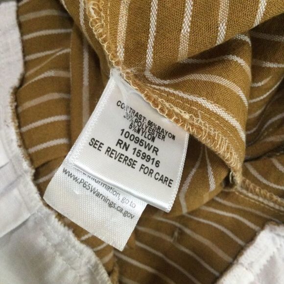 Feel In Apparel Belted Romper Khaki and‎ White Size L NWOT - Picture 9 of 12